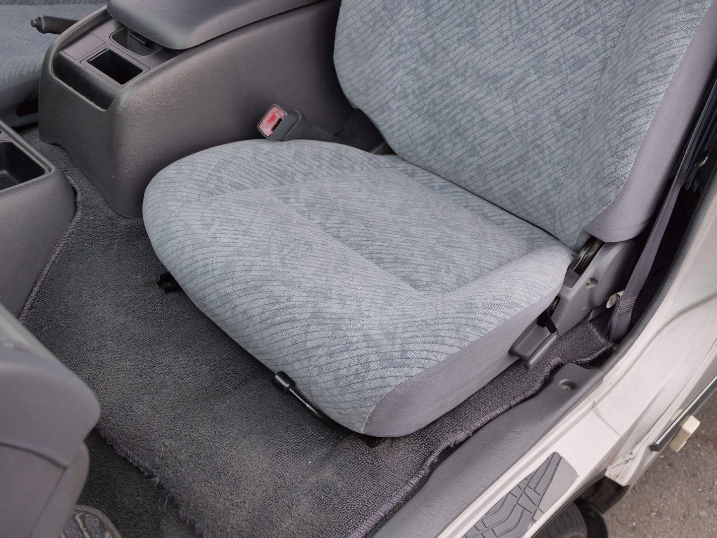 1999 TOYOTA HIACE Hi-ROOF 4wd Campervan