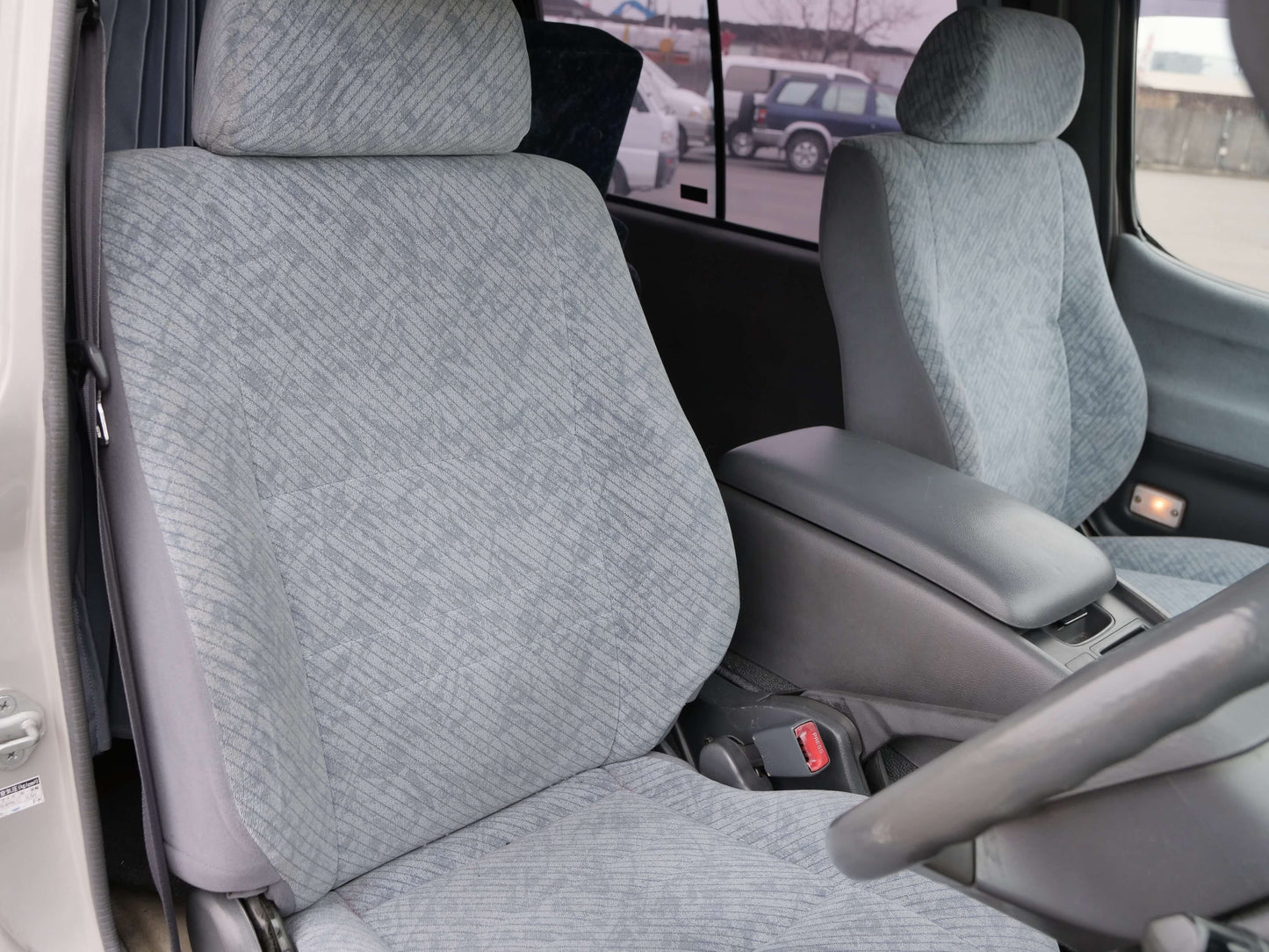 1999 TOYOTA HIACE Hi-ROOF 4wd Campervan