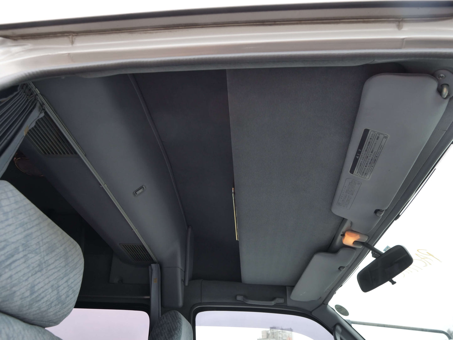 1999 TOYOTA HIACE Hi-ROOF 4wd Campervan