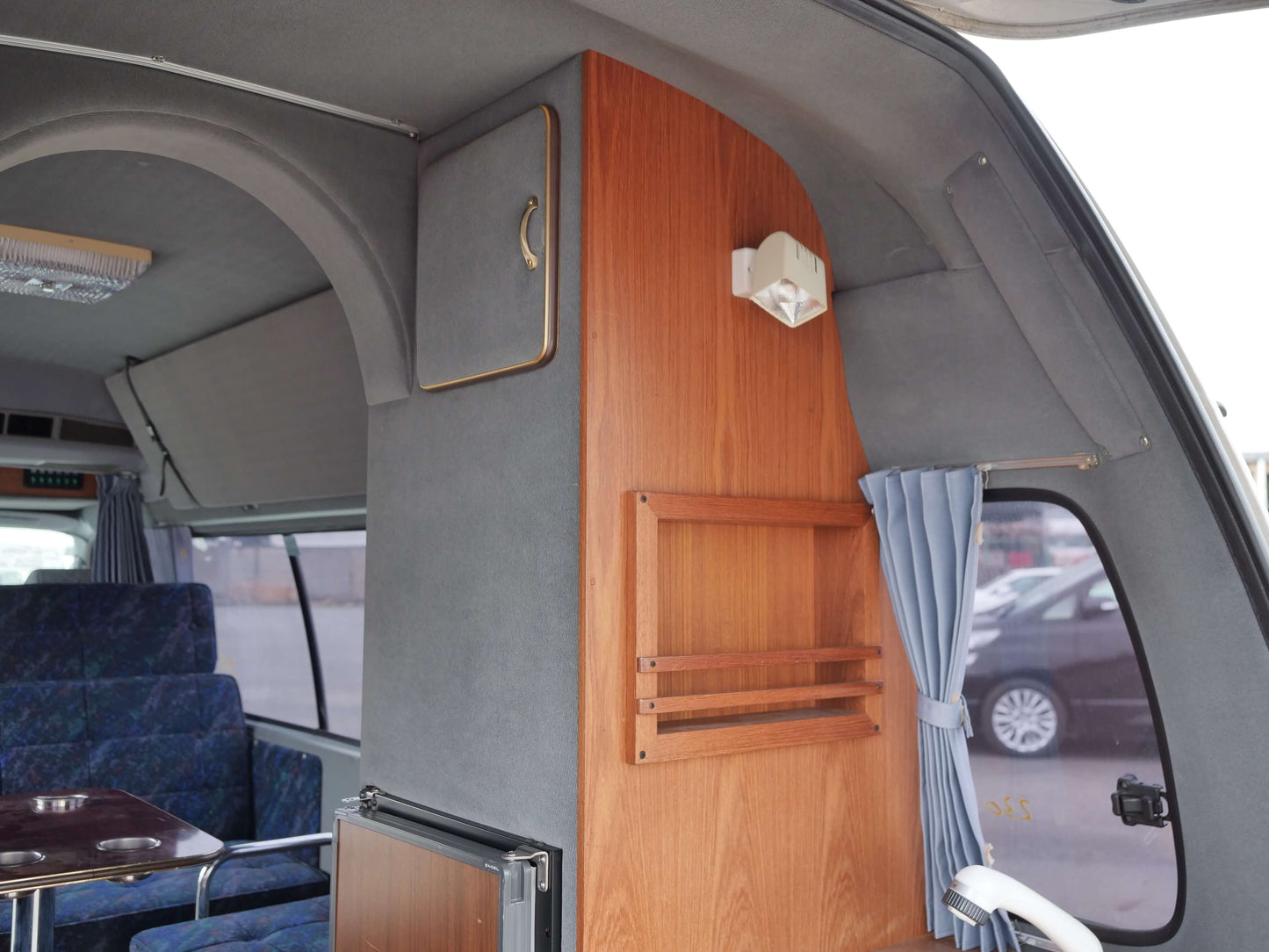 1999 TOYOTA HIACE Hi-ROOF 4wd Campervan