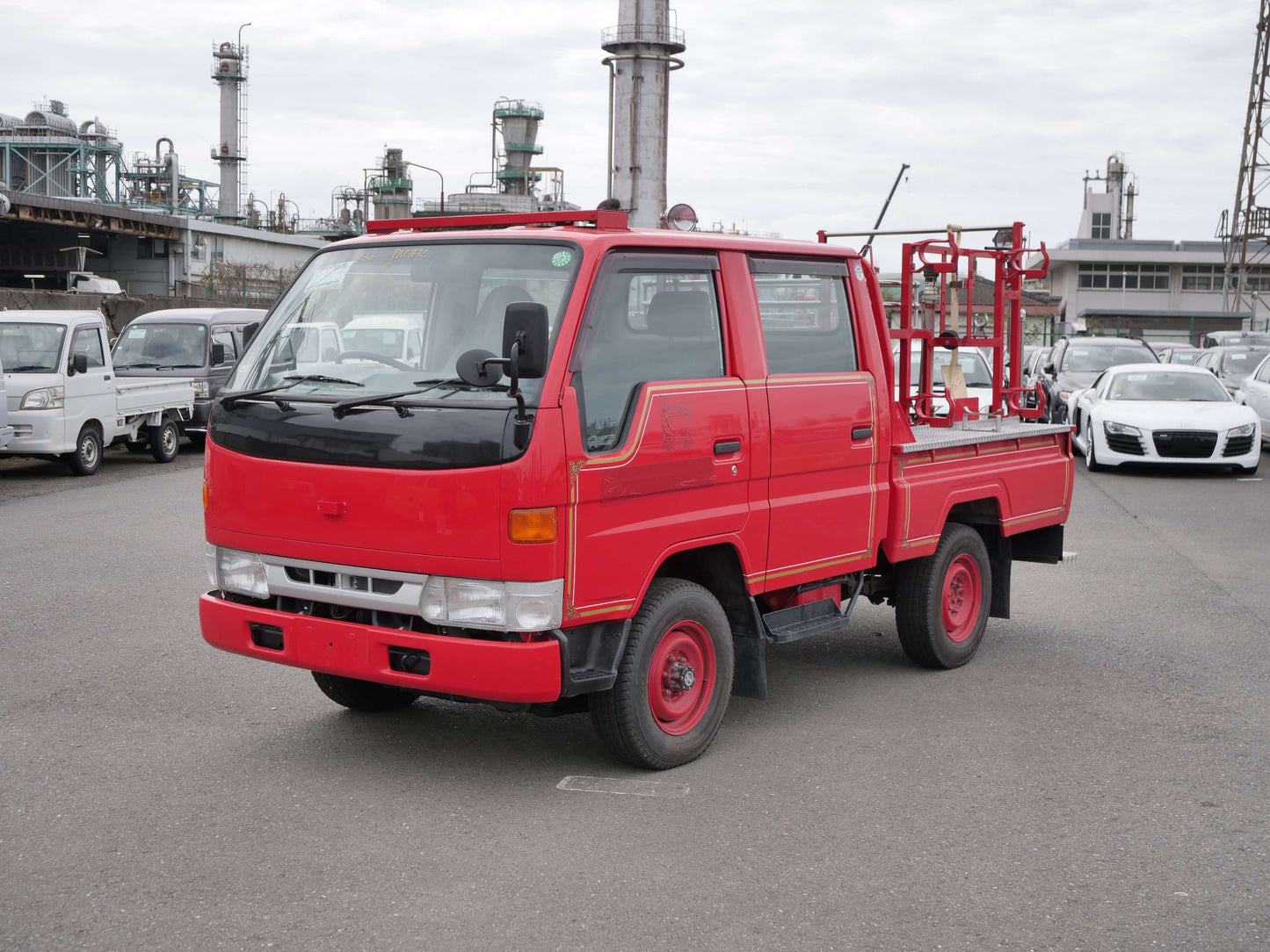 1998 TOYOTA Hiace 4wd Double Cab Diesel Fire Truck