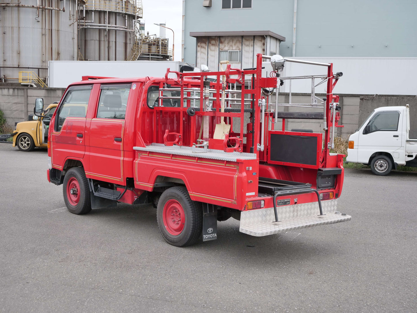 1998 TOYOTA Hiace 4wd Double Cab Diesel Fire Truck