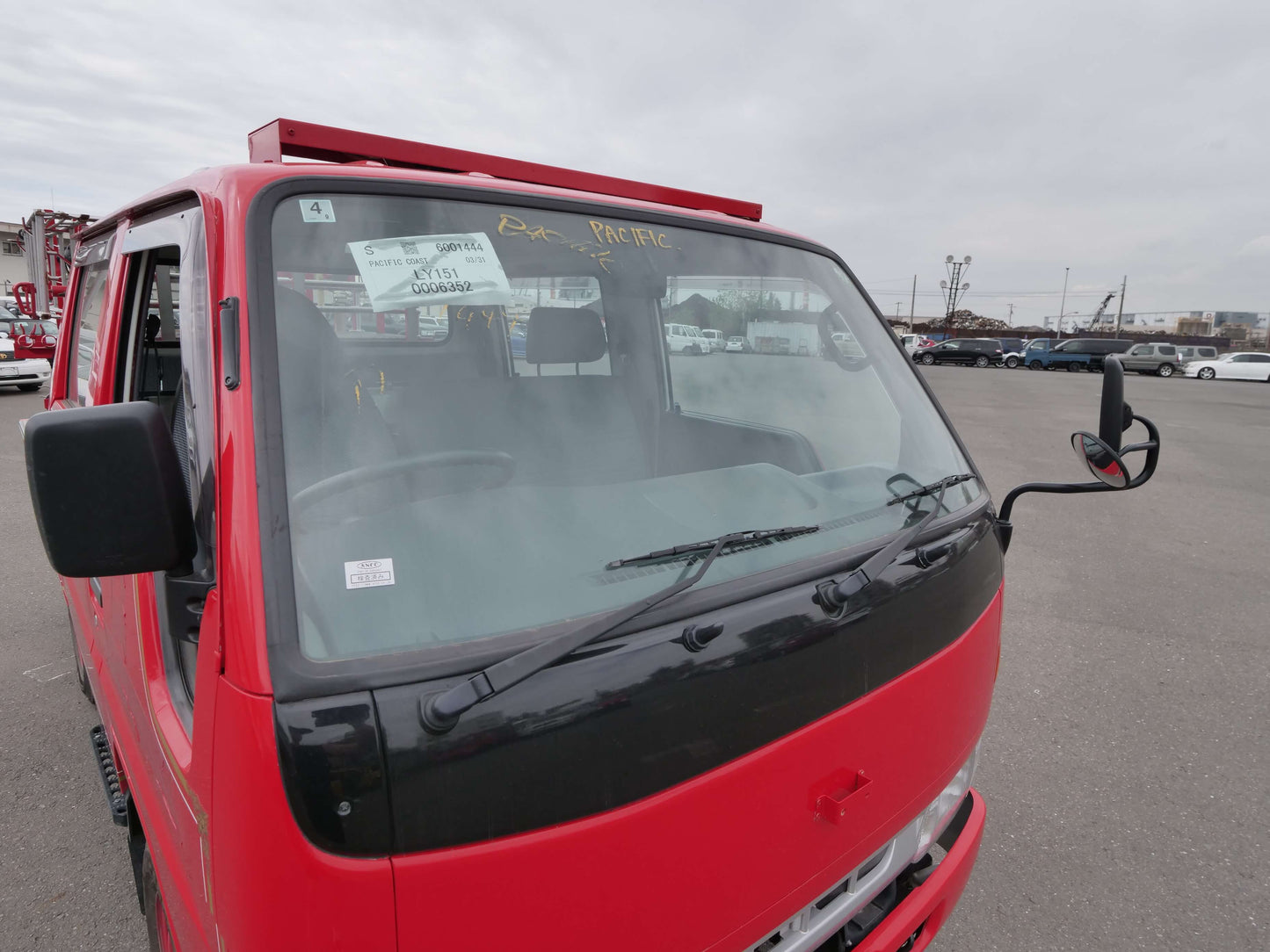 1998 TOYOTA Hiace 4wd Double Cab Diesel Fire Truck