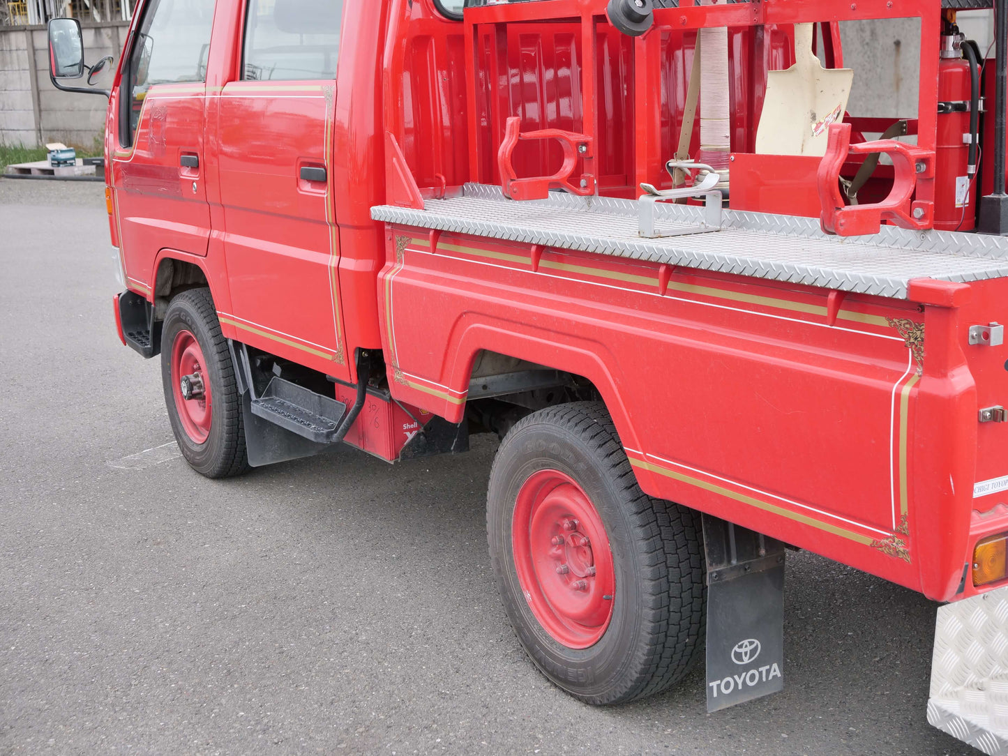 1998 TOYOTA Hiace 4wd Double Cab Diesel Fire Truck