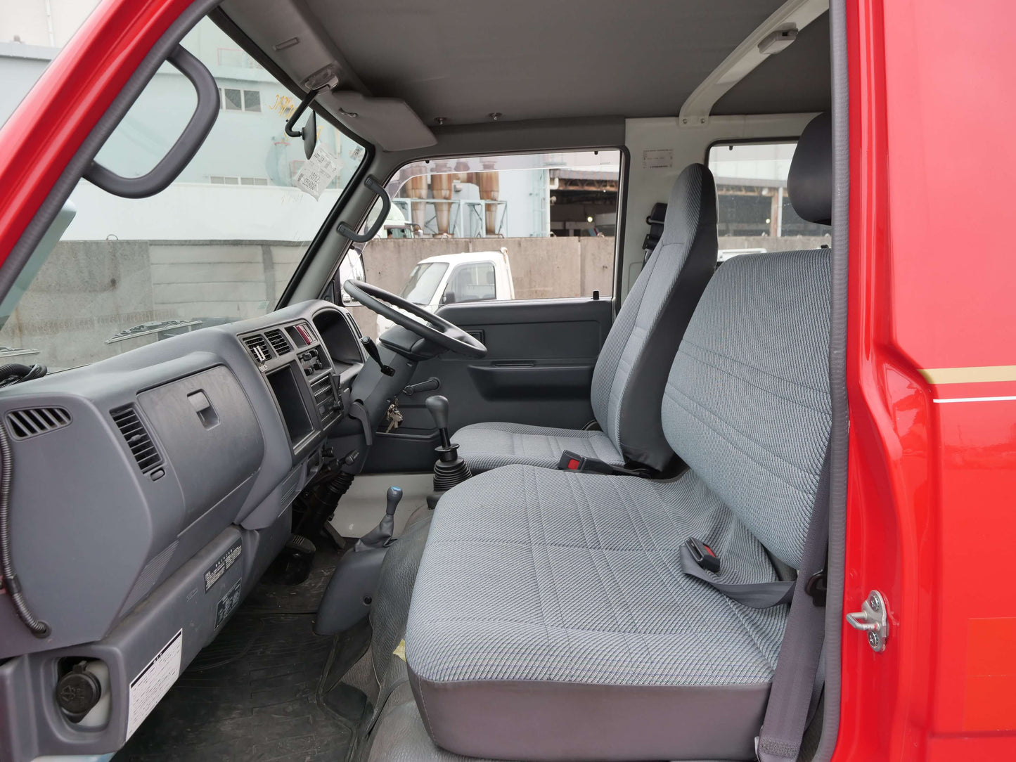 1998 TOYOTA Hiace 4wd Double Cab Diesel Fire Truck