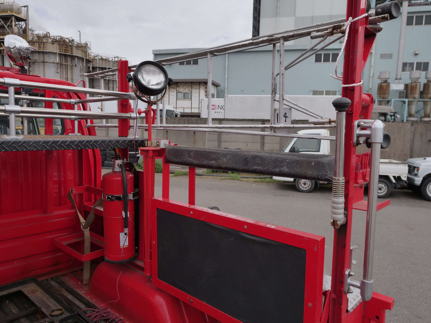 1998 TOYOTA Hiace 4wd Double Cab Diesel Fire Truck
