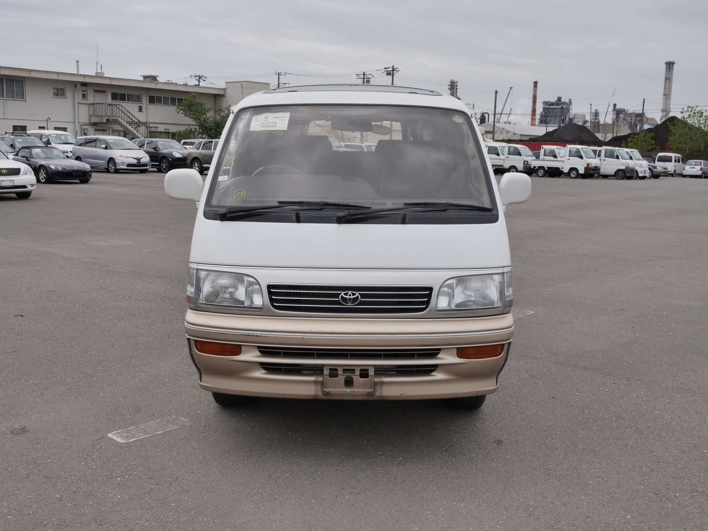 1993 TOYOTA HIACE SUPER CUSTOM LIMITED 4WD DIESEL VAN