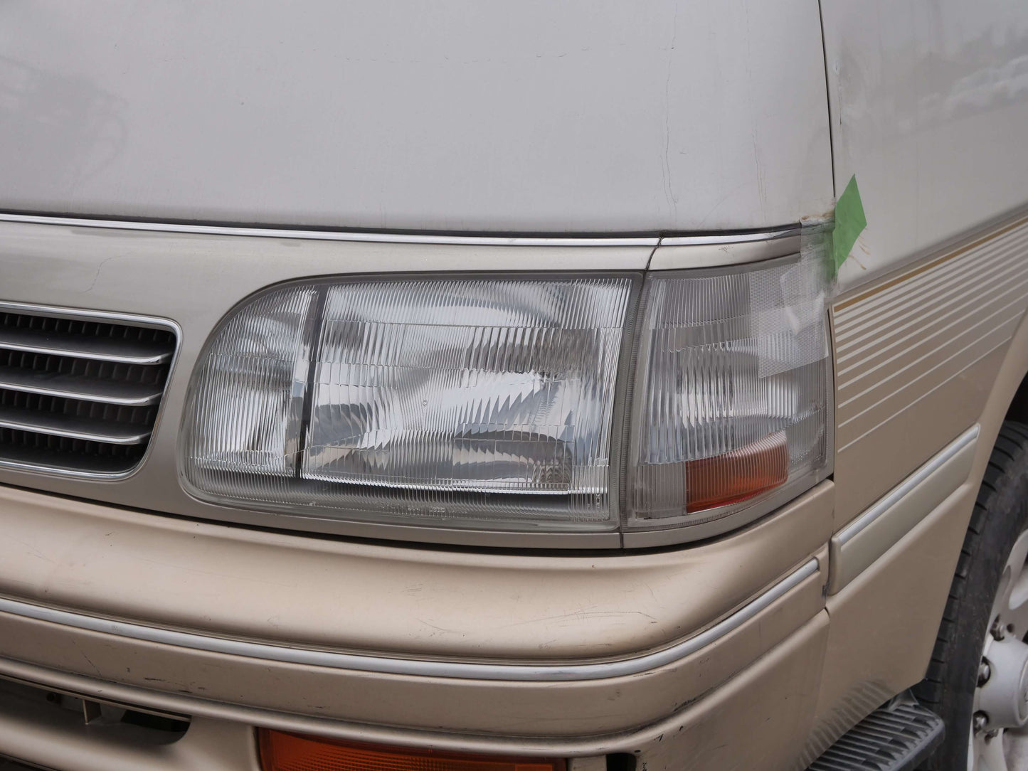 1993 TOYOTA HIACE SUPER CUSTOM LIMITED 4WD DIESEL VAN