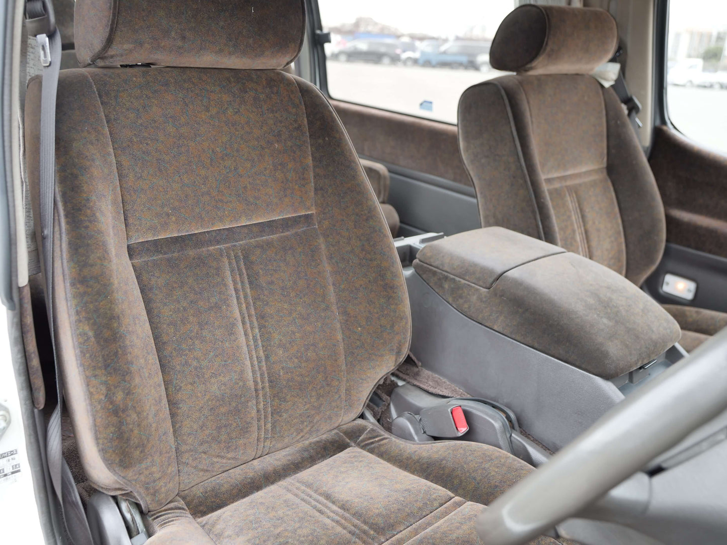 1993 TOYOTA HIACE SUPER CUSTOM LIMITED 4WD DIESEL VAN