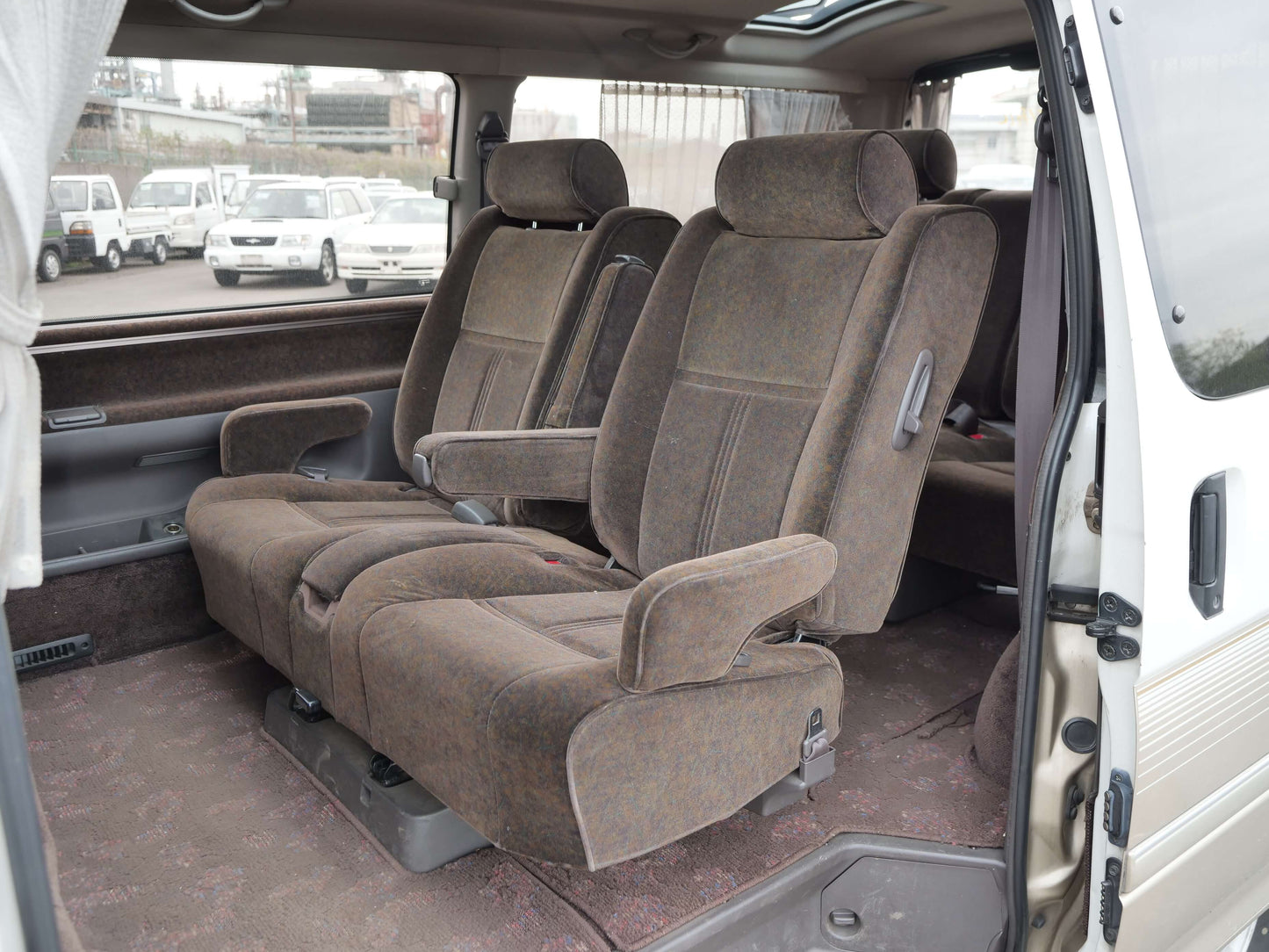 1993 TOYOTA HIACE SUPER CUSTOM LIMITED 4WD DIESEL VAN