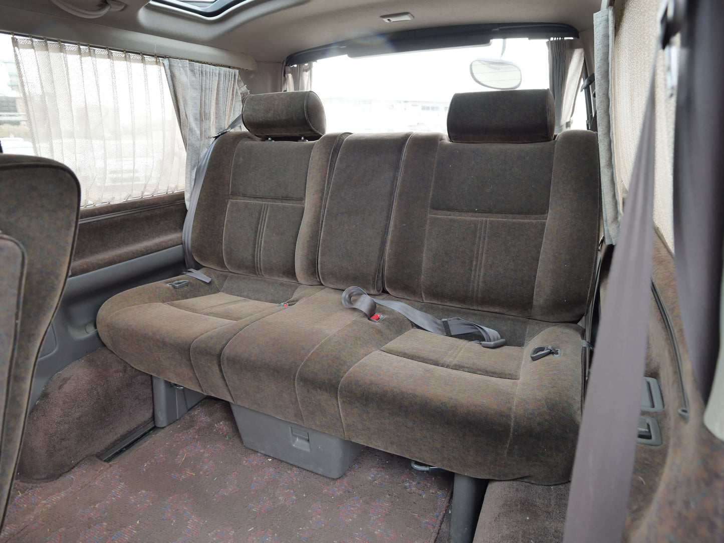 1993 TOYOTA HIACE SUPER CUSTOM LIMITED 4WD DIESEL VAN
