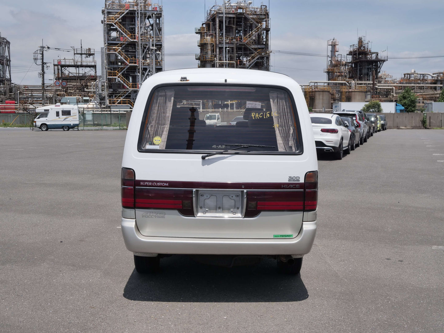 1995 TOYOTA HIACE SUPER CUSTOM 4WD DIESEL VAN