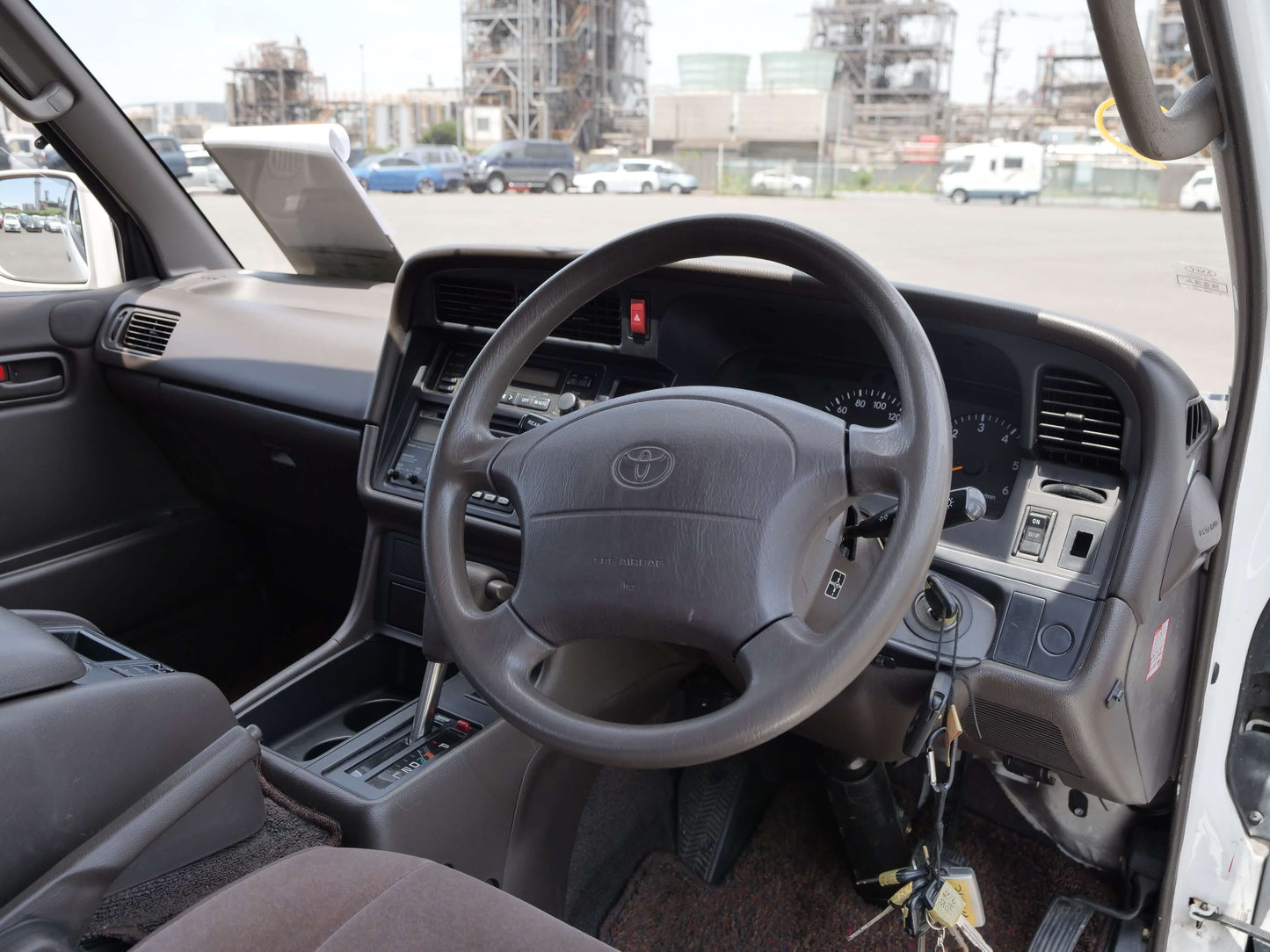1995 TOYOTA HIACE SUPER CUSTOM 4WD DIESEL VAN