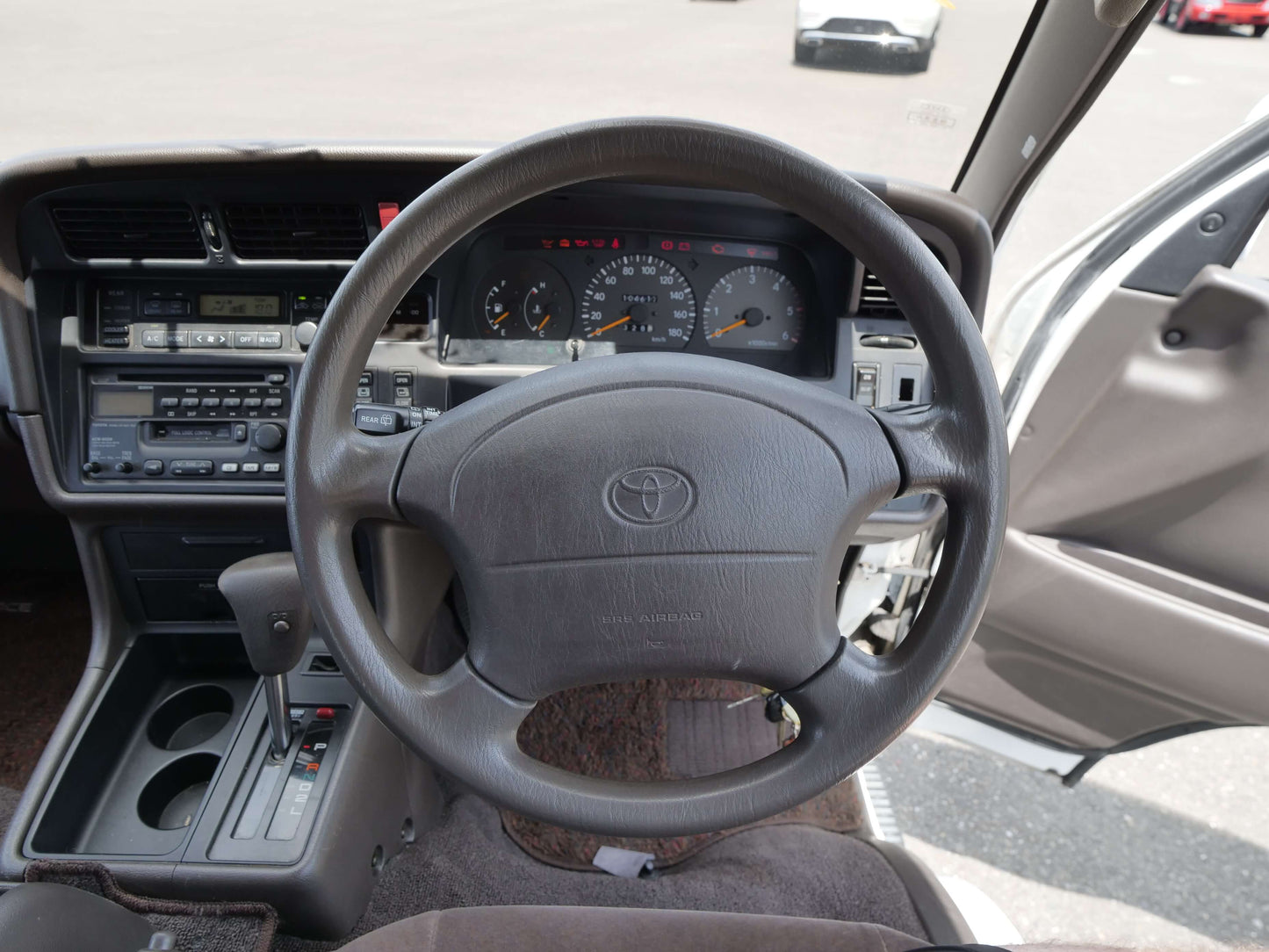 1995 TOYOTA HIACE SUPER CUSTOM 4WD DIESEL VAN