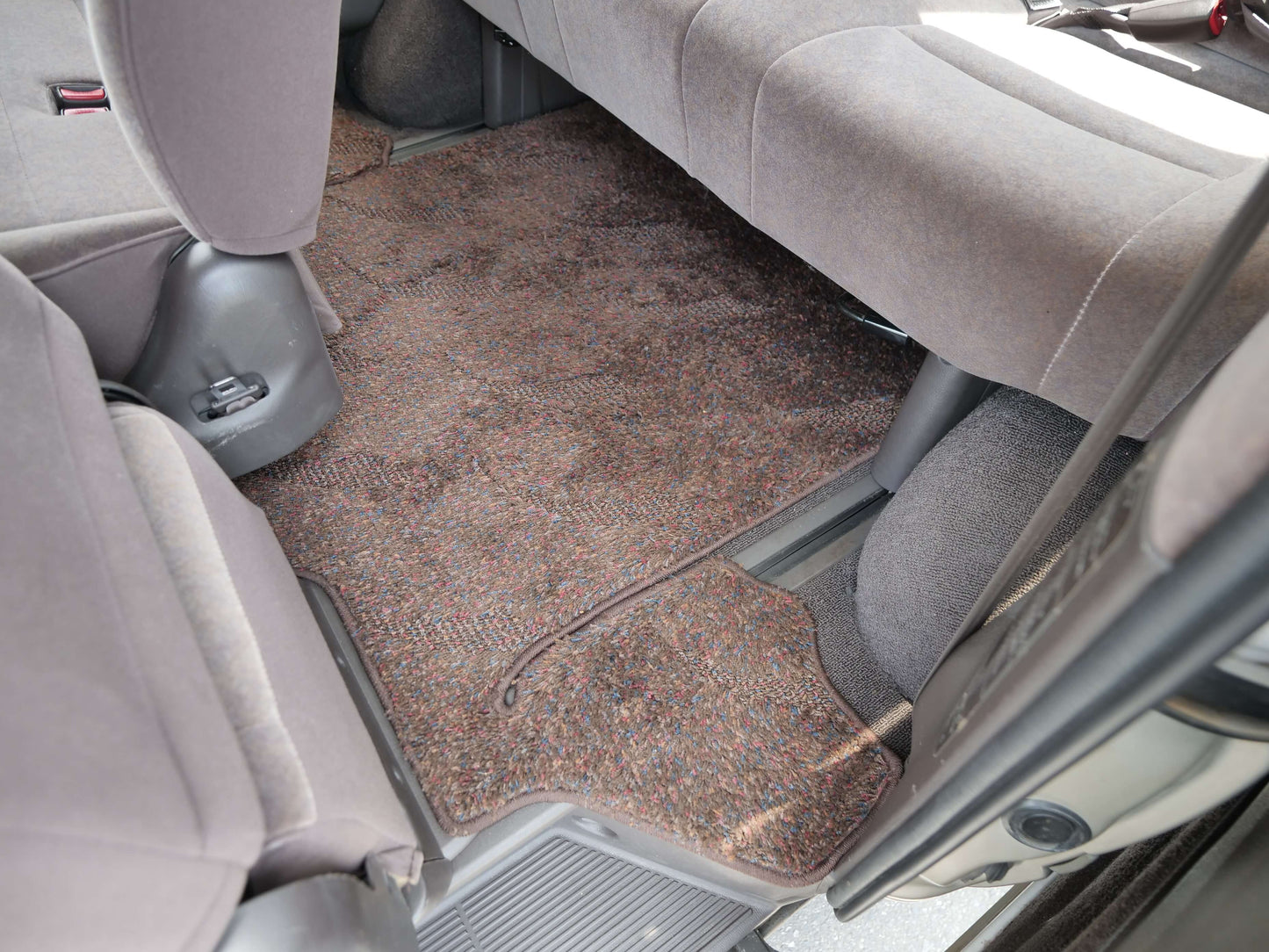1995 TOYOTA HIACE SUPER CUSTOM 4WD DIESEL VAN