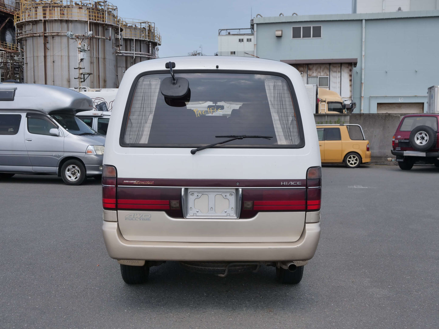 1995 TOYOTA HIACE SUPER CUSTOM LIMITED 4WD VAN