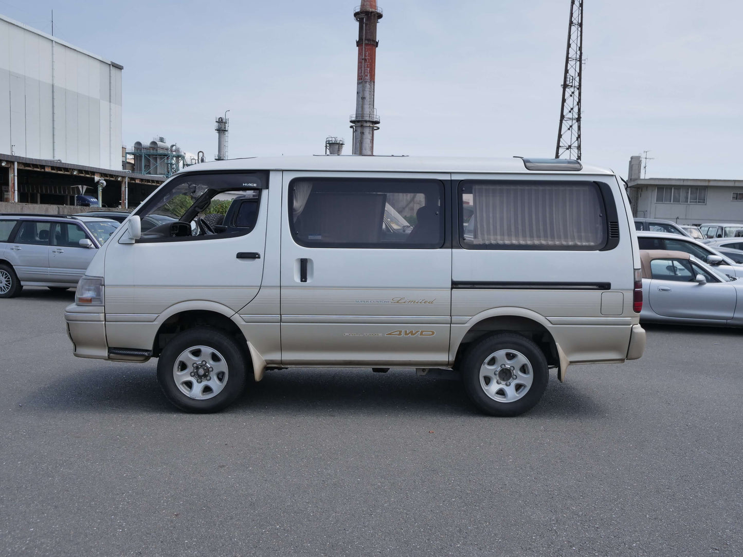 1995 TOYOTA HIACE SUPER CUSTOM LIMITED 4WD VAN