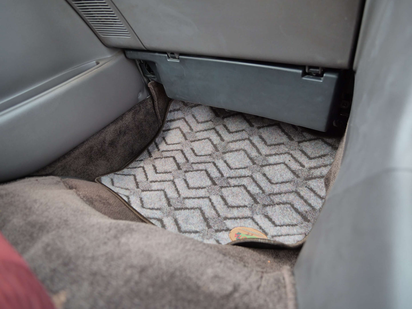 1995 TOYOTA HIACE SUPER CUSTOM LIMITED 4WD VAN