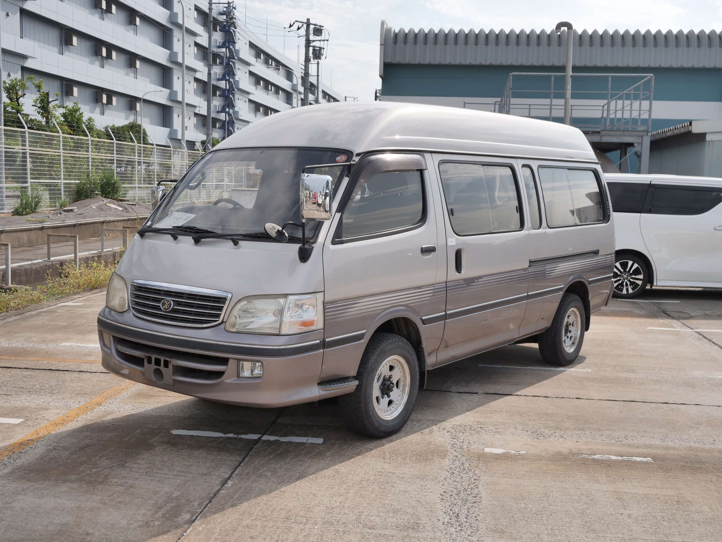 2000 TOYOTA HIACE Grand Cabin Long Wheelbase 4WD DIESEL VAN