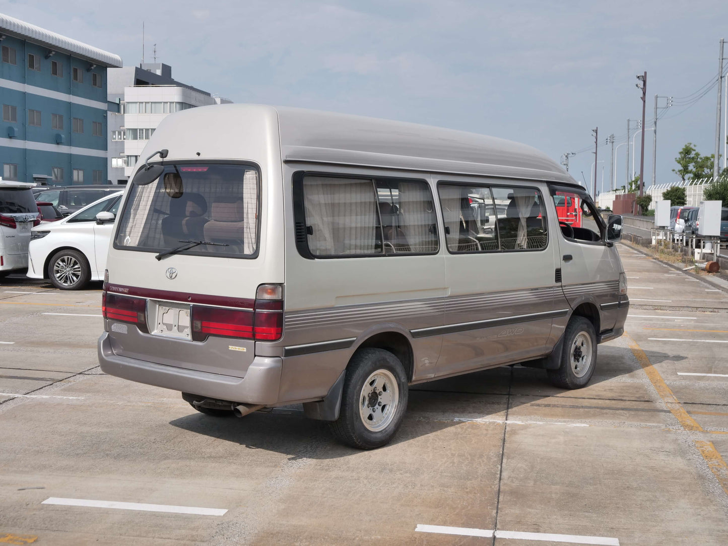 2000 TOYOTA HIACE Grand Cabin Long Wheelbase 4WD DIESEL VAN