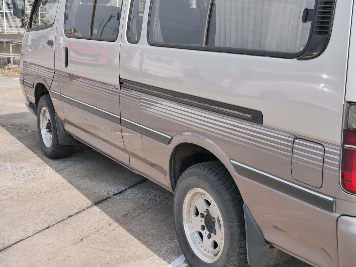 2000 TOYOTA HIACE Grand Cabin Long Wheelbase 4WD DIESEL VAN