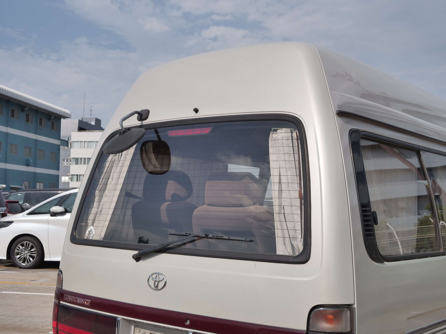 2000 TOYOTA HIACE Grand Cabin Long Wheelbase 4WD DIESEL VAN