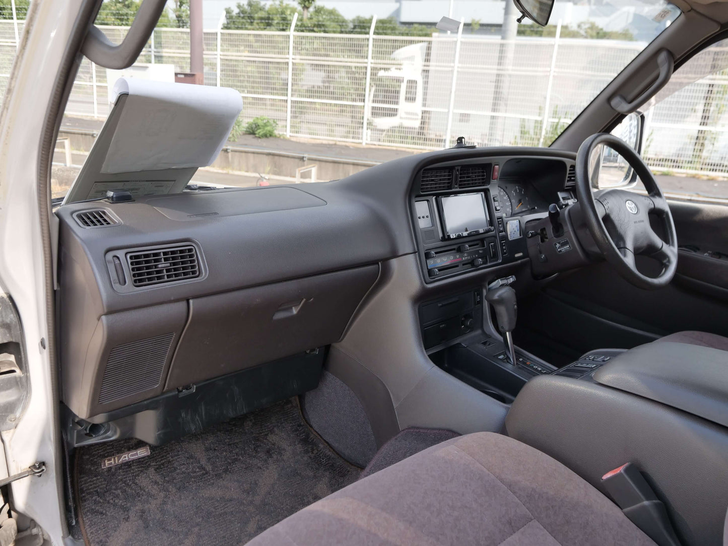 2000 TOYOTA HIACE Grand Cabin Long Wheelbase 4WD DIESEL VAN