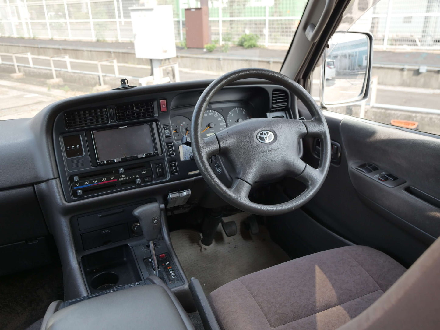 2000 TOYOTA HIACE Grand Cabin Long Wheelbase 4WD DIESEL VAN