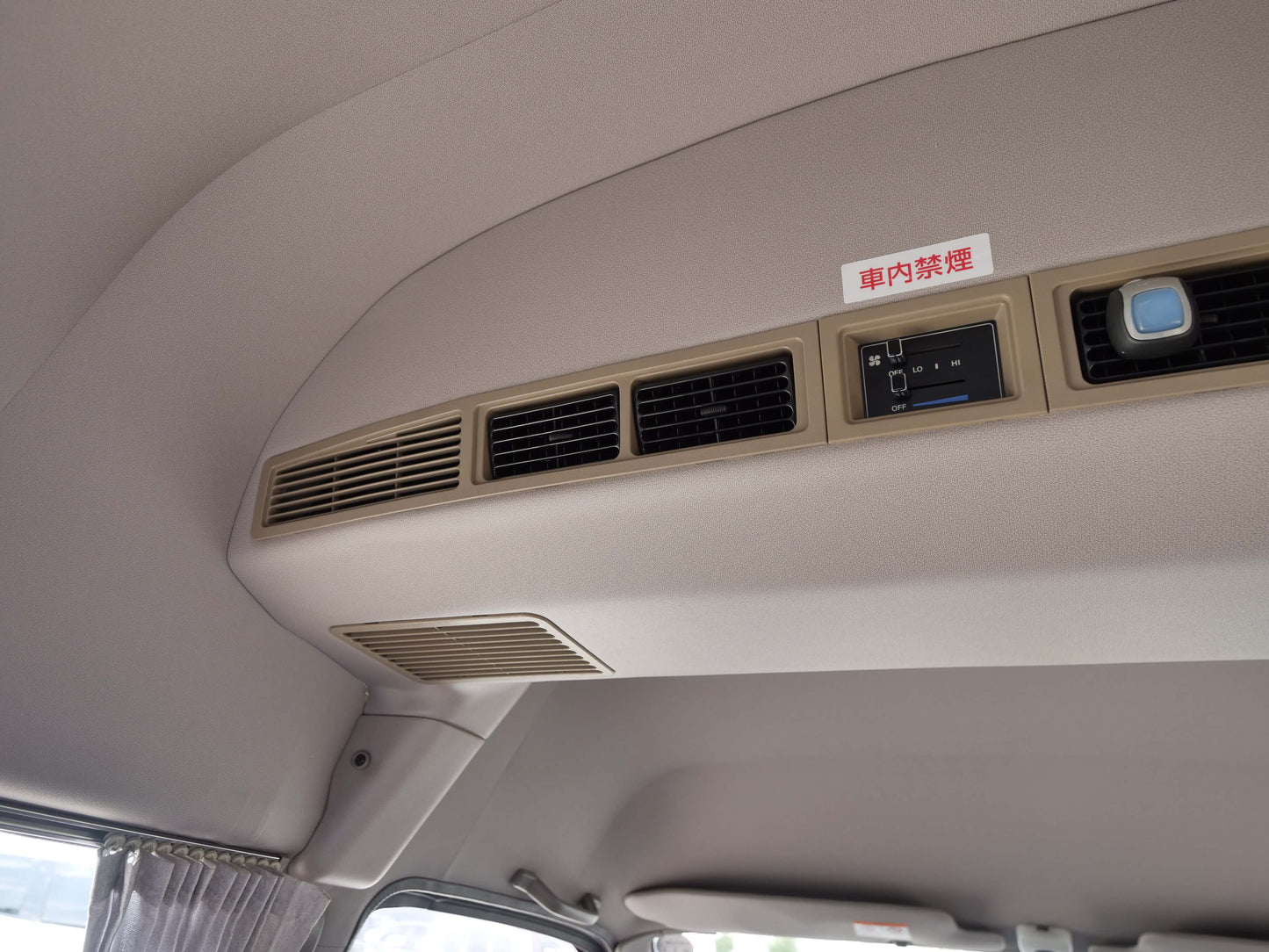 2000 TOYOTA HIACE Grand Cabin Long Wheelbase 4WD DIESEL VAN