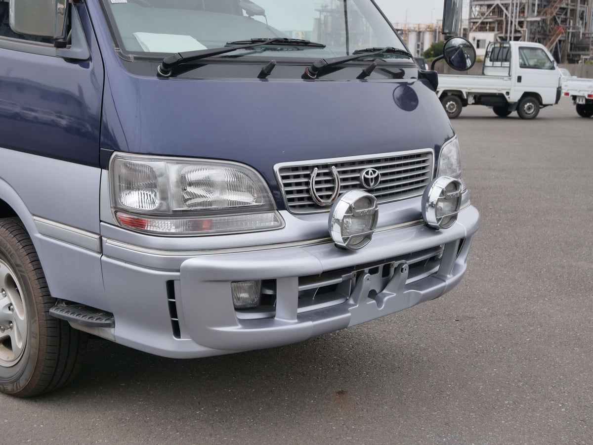 1996 TOYOTA HIACE SUPER CUSTOM 4WD VAN