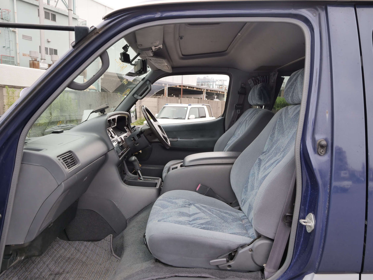 1996 TOYOTA HIACE SUPER CUSTOM 4WD VAN