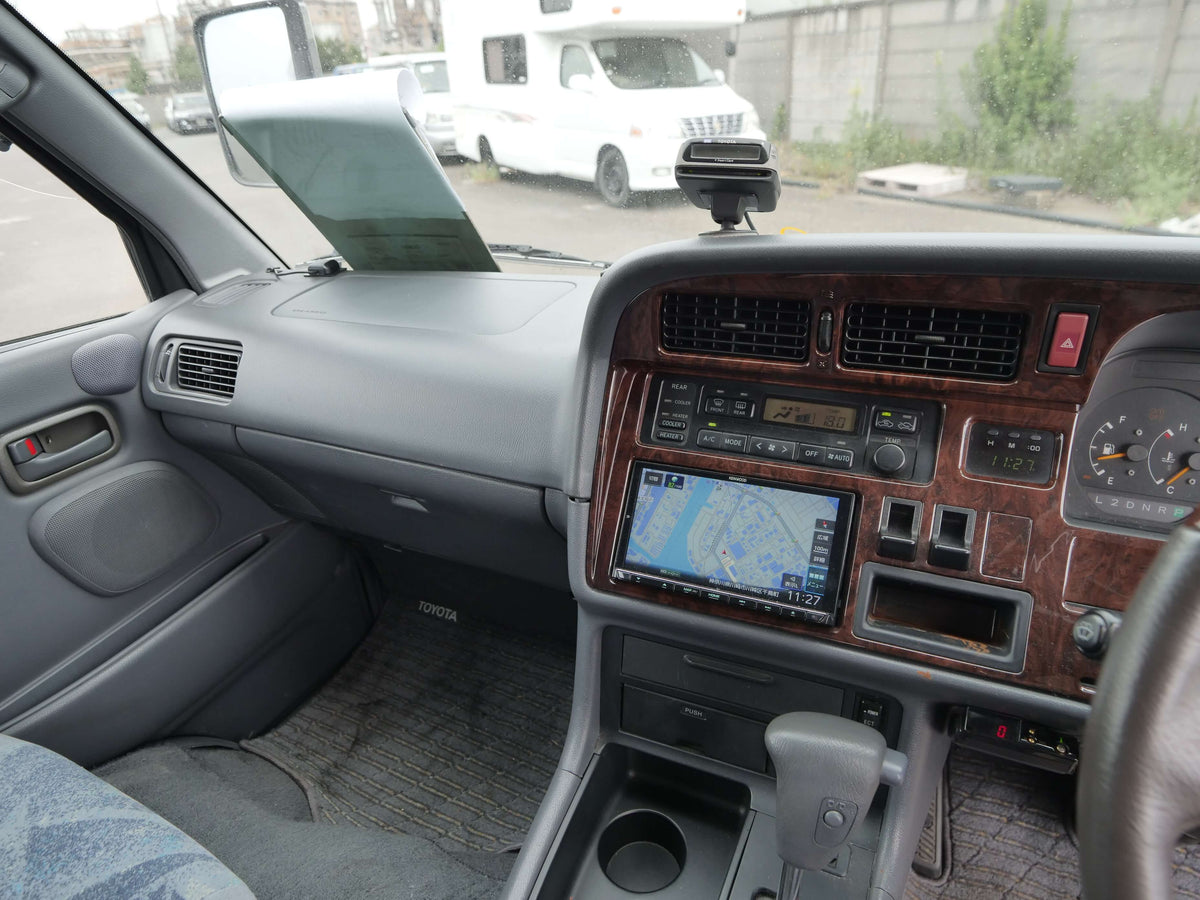 1996 TOYOTA HIACE SUPER CUSTOM 4WD VAN