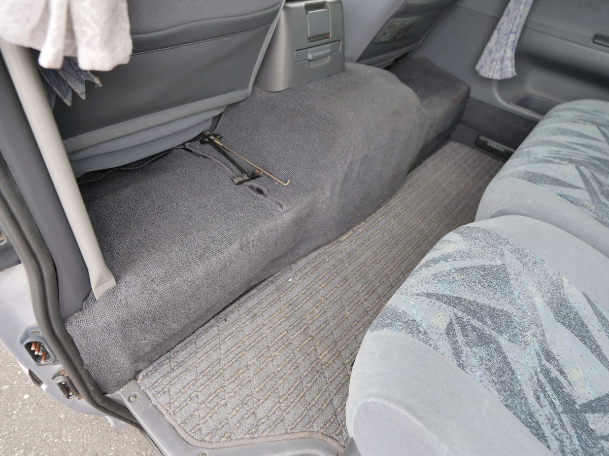 1996 TOYOTA HIACE SUPER CUSTOM 4WD VAN
