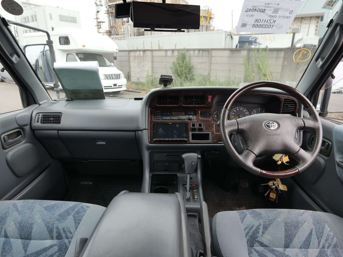 1996 TOYOTA HIACE SUPER CUSTOM 4WD VAN