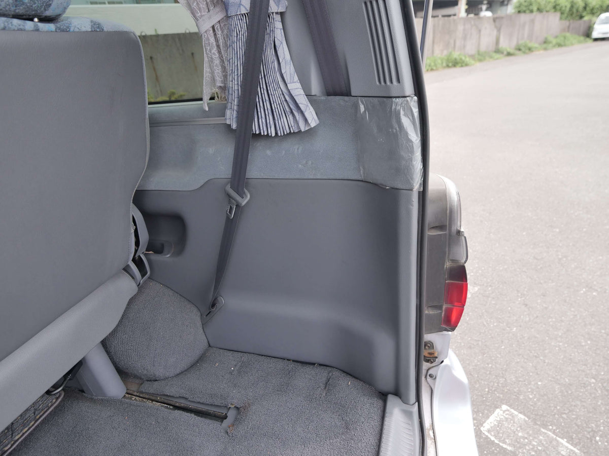 1996 TOYOTA HIACE SUPER CUSTOM 4WD VAN